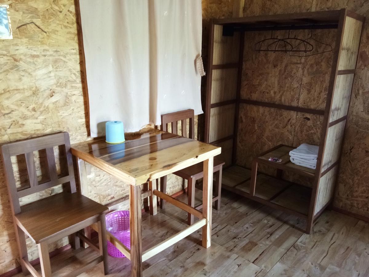 Ban Suan Sukjai Mae Sariang Hotel Eksteriør billede